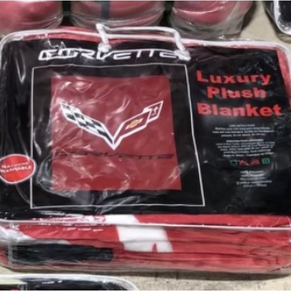 Blankets - Picture 9 of 12